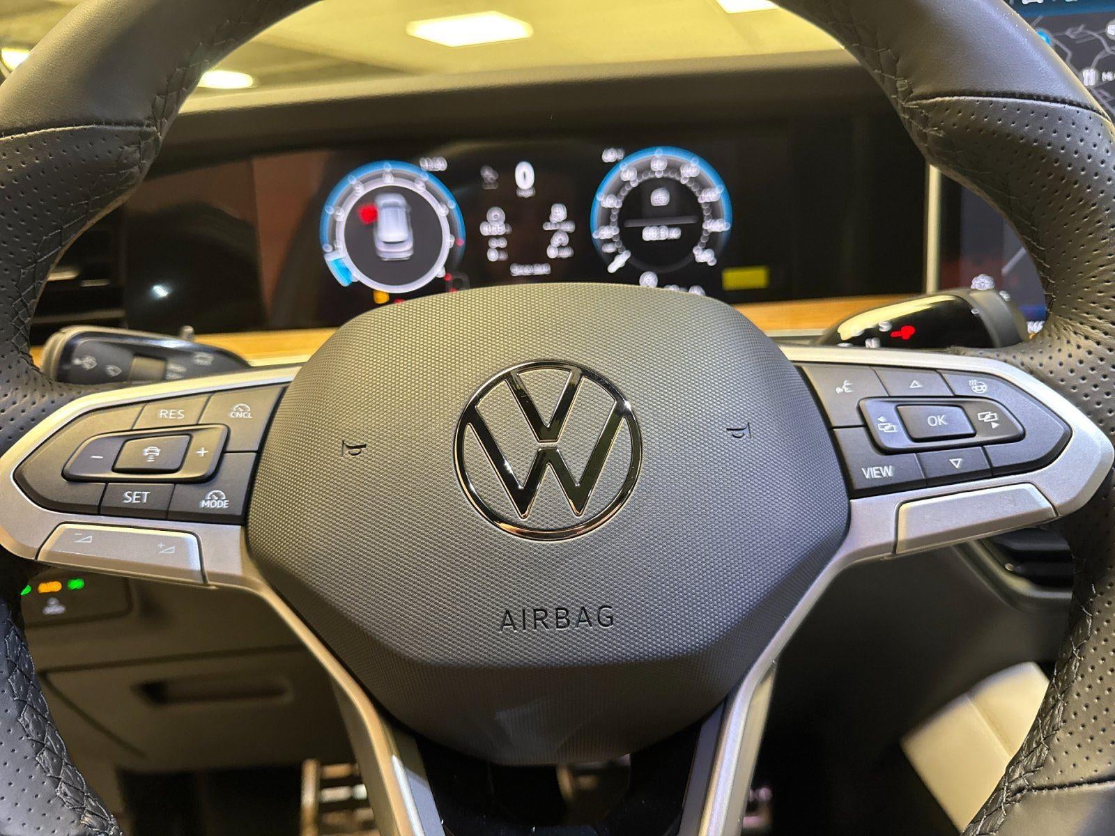 2026 Volkswagen Tiguan SEL R-Line Turbo