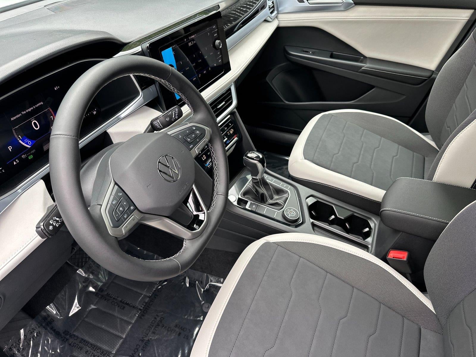 2026 Volkswagen Taos SE