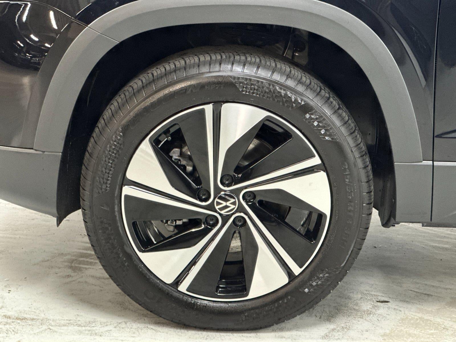 2026 Volkswagen Taos SE
