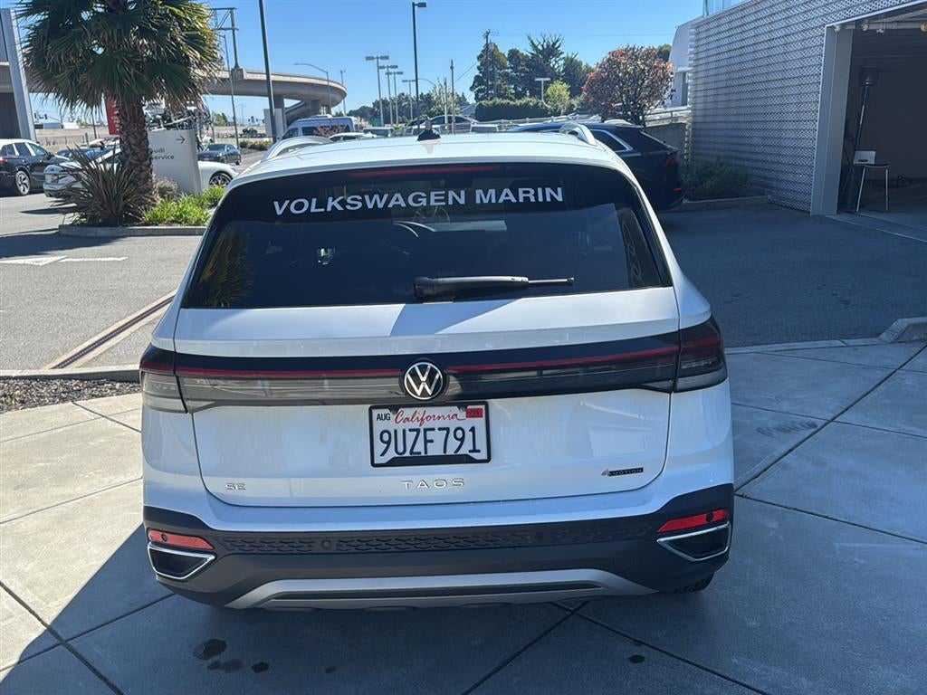 2025 Volkswagen Taos SE