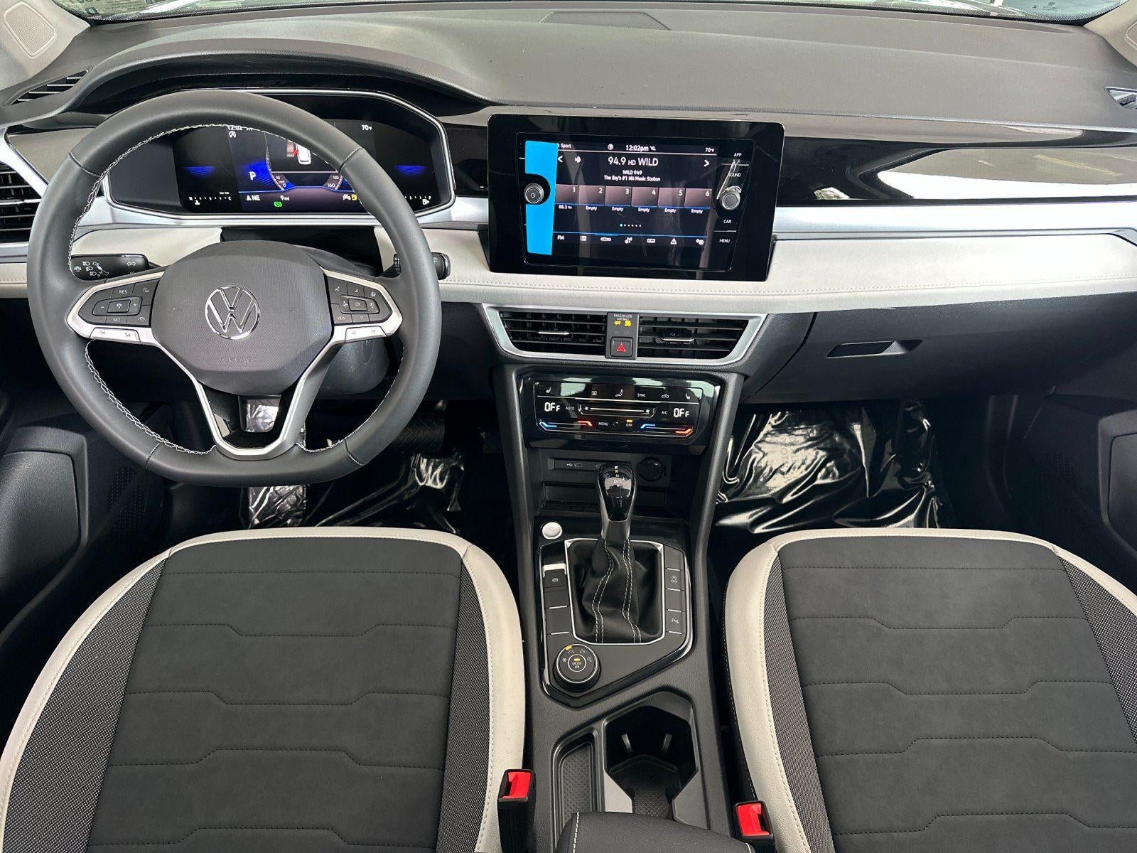2026 Volkswagen Taos SE