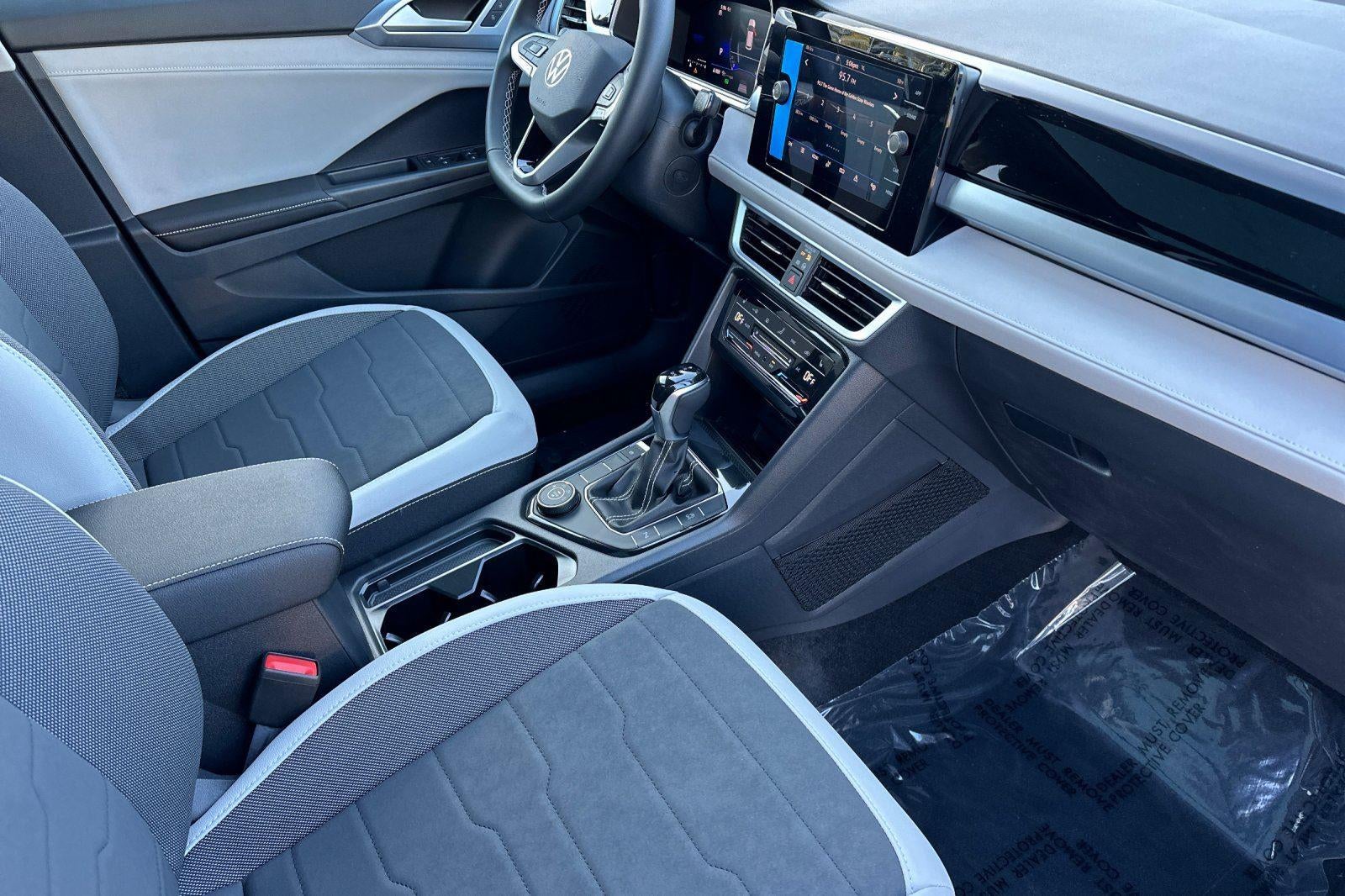 2026 Volkswagen Taos SE