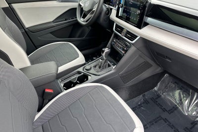 2026 Volkswagen Taos SE