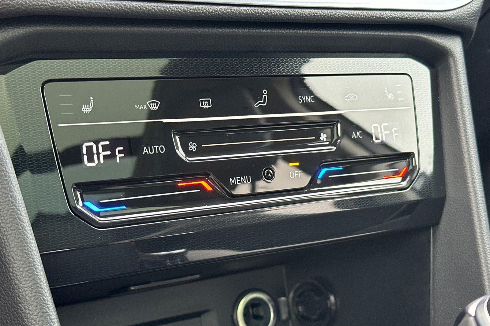 2026 Volkswagen Taos SE