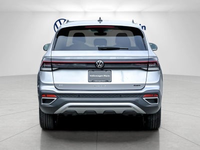 2026 Volkswagen Taos SE
