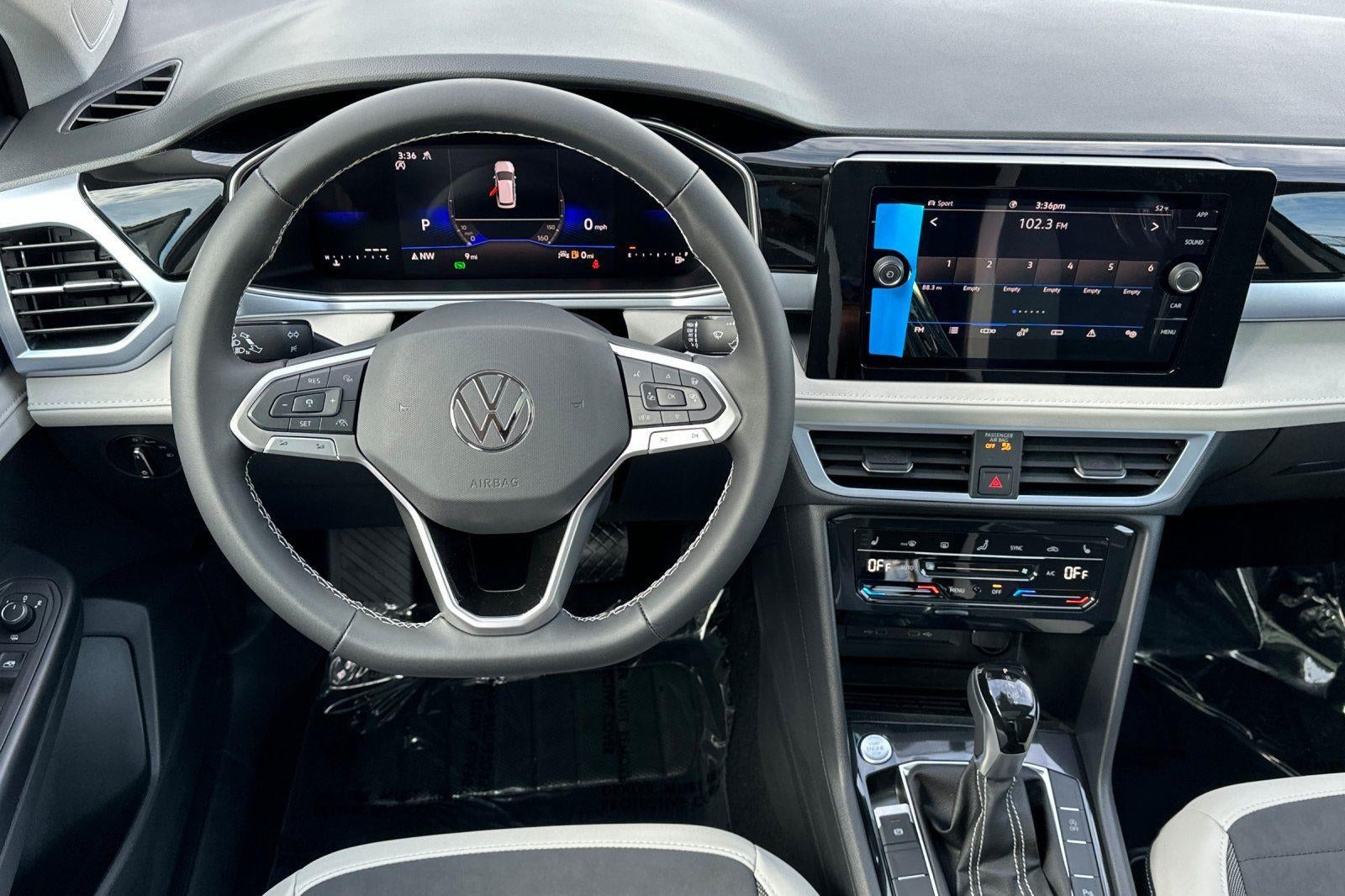 2026 Volkswagen Taos SE