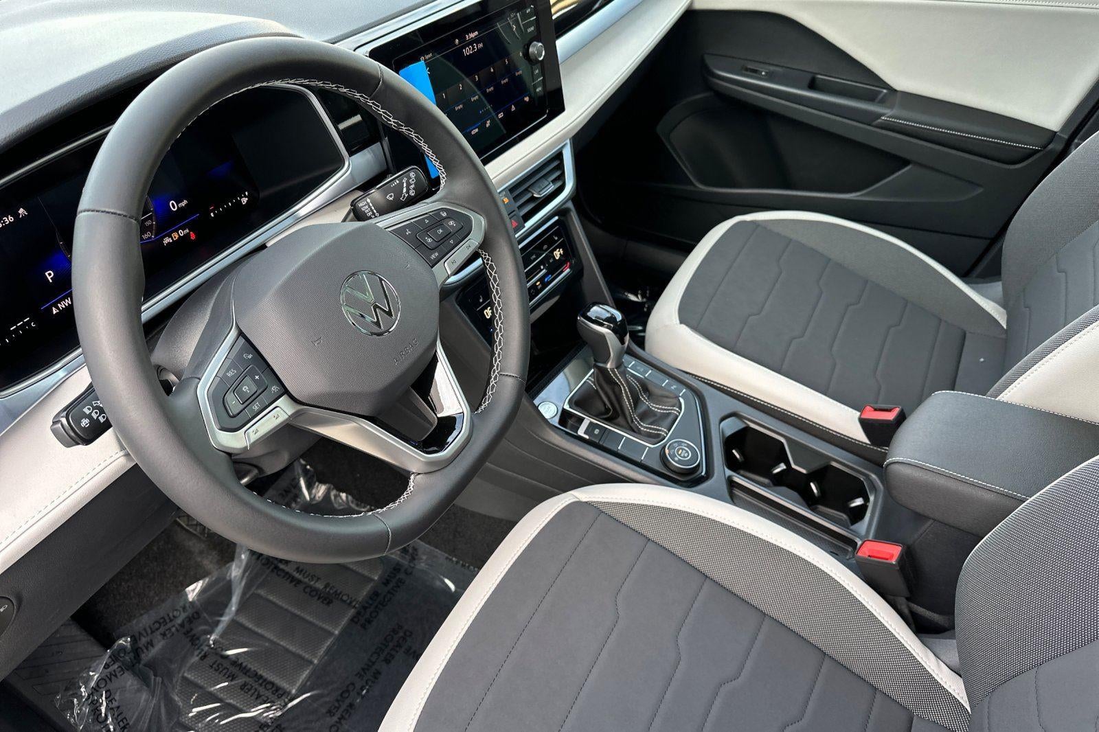 2026 Volkswagen Taos SE