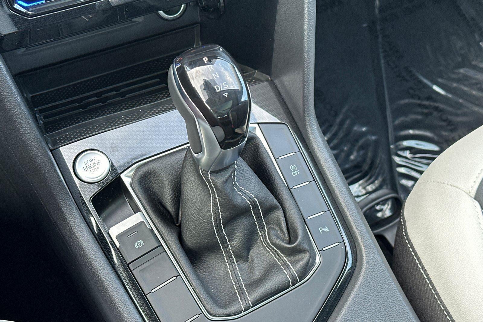 2026 Volkswagen Taos SE