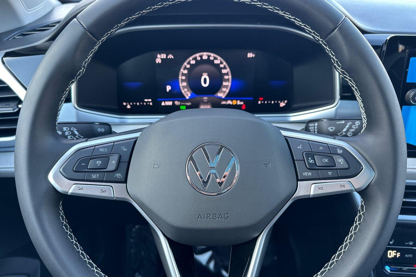 2026 Volkswagen Taos SE