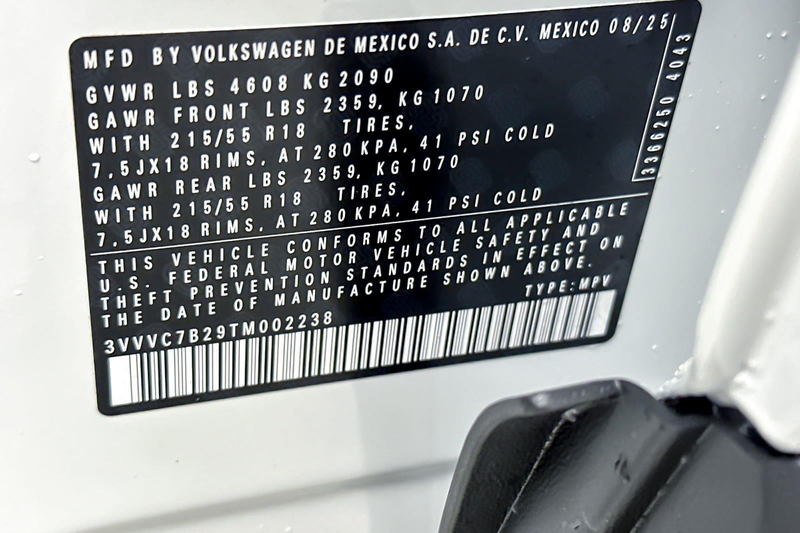 2026 Volkswagen Taos SE