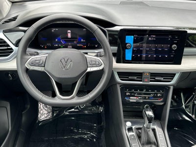 2026 Volkswagen Taos SE