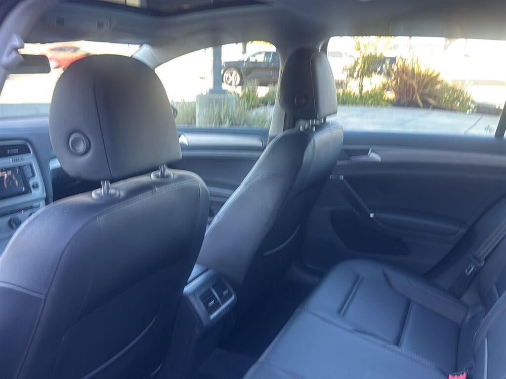 2017 Volkswagen Golf S