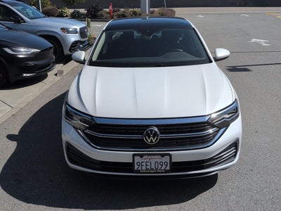 2023 Volkswagen Jetta SE