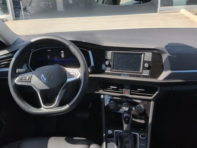 2023 Volkswagen Jetta SE