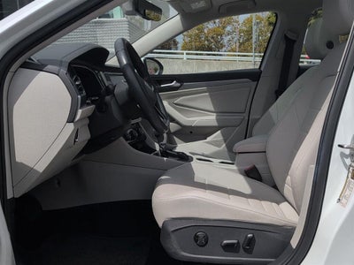 2023 Volkswagen Jetta SE