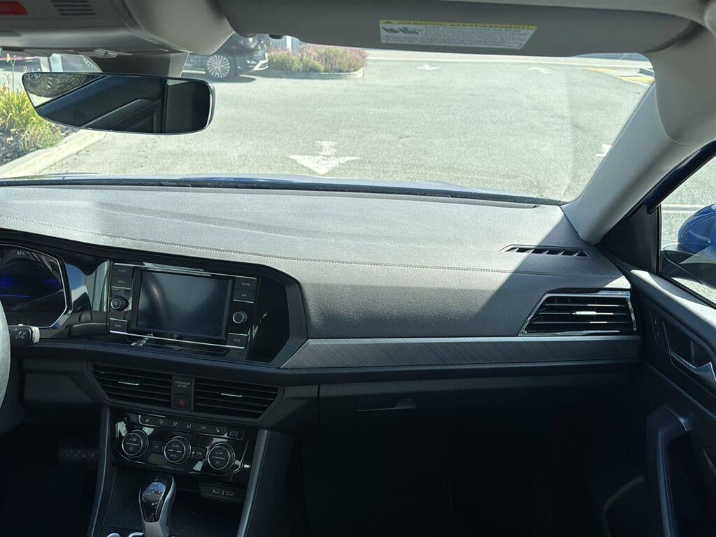 2023 Volkswagen Jetta SE