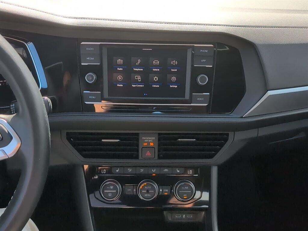 2023 Volkswagen Jetta SE