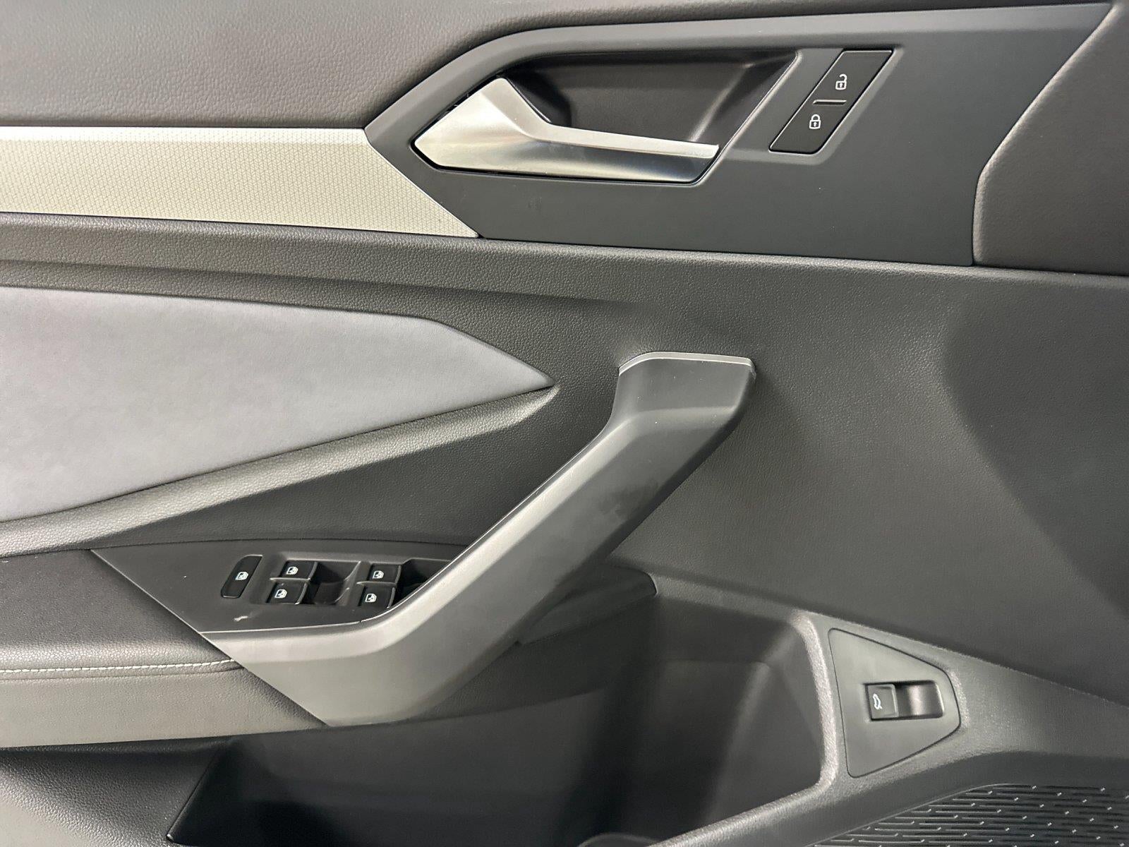 2027 Volkswagen Jetta SE