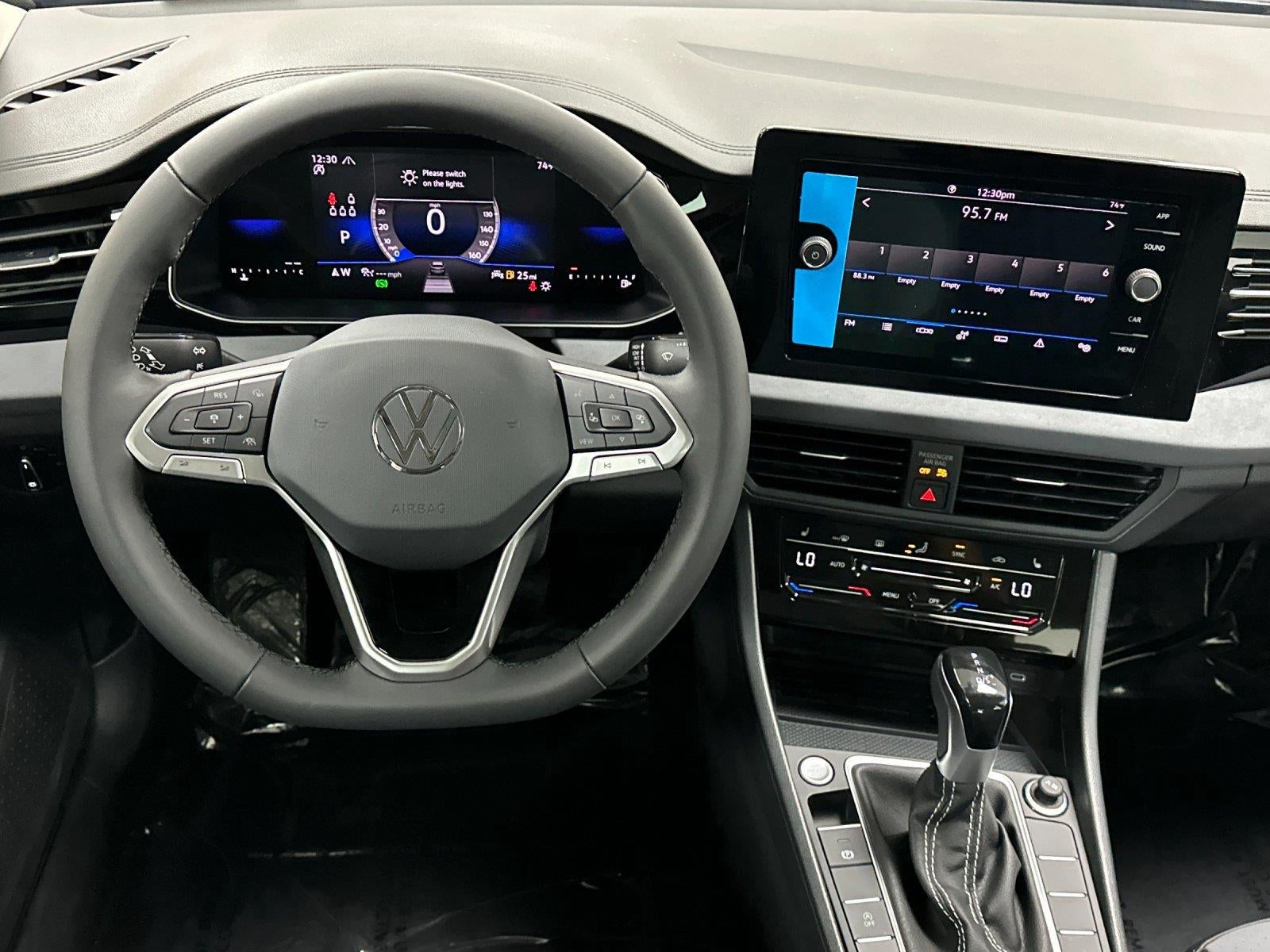2027 Volkswagen Jetta SE