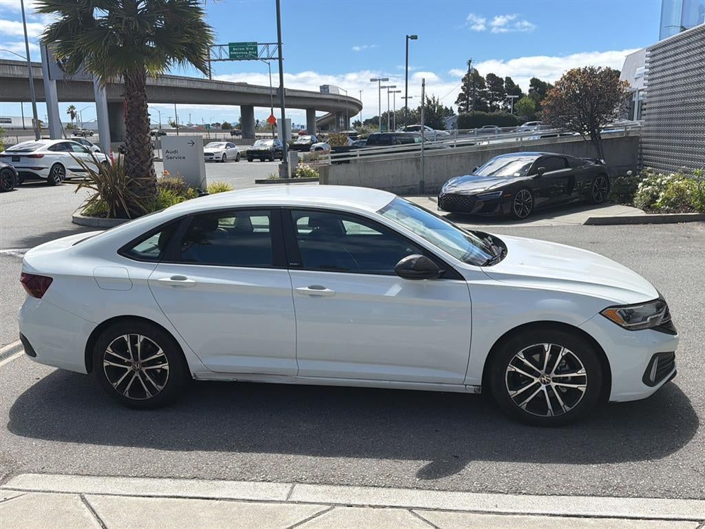 2023 Volkswagen Jetta Sport