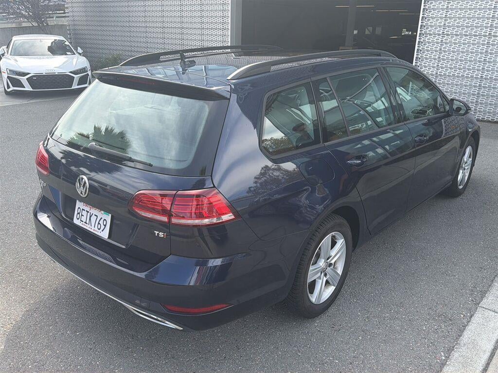 2018 Volkswagen Golf SportWagen SE