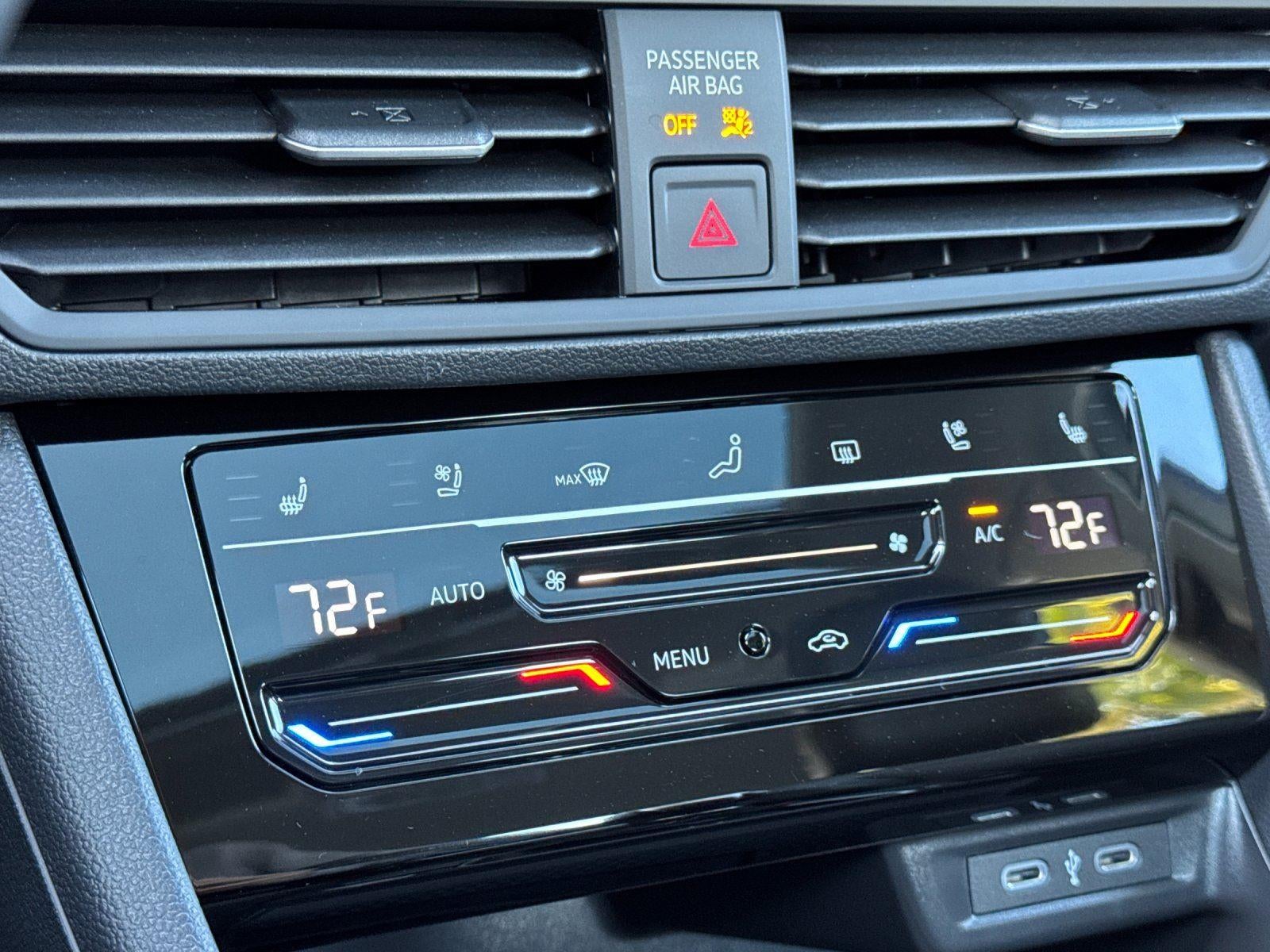 2025 Volkswagen Jetta SEL