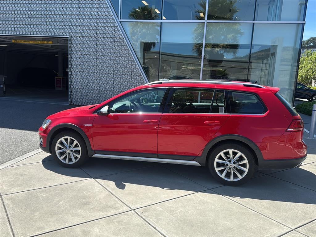 2017 Volkswagen Golf Alltrack SE