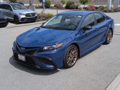 2024 Toyota Camry Hybrid SE Nightshade
