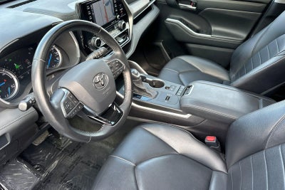 2021 Toyota Highlander Hybrid XLE