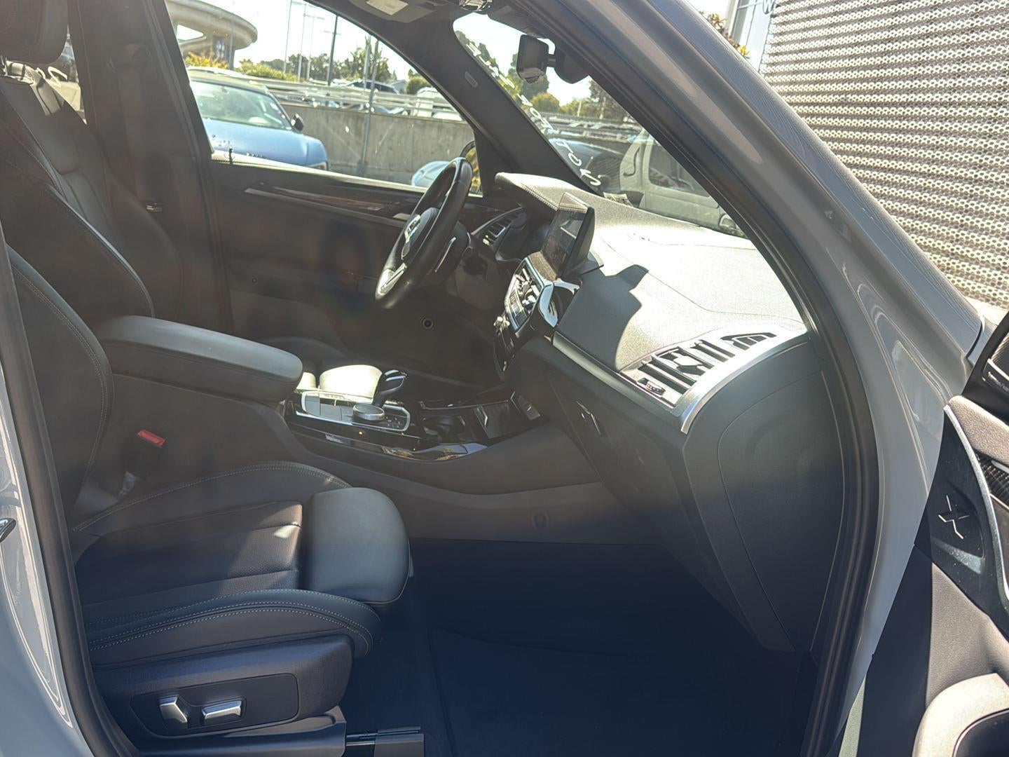 2023 BMW X3 M40i