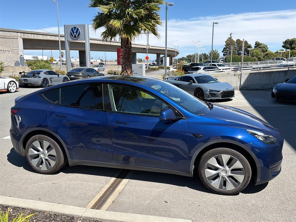 2020 Tesla Model Y Long Range