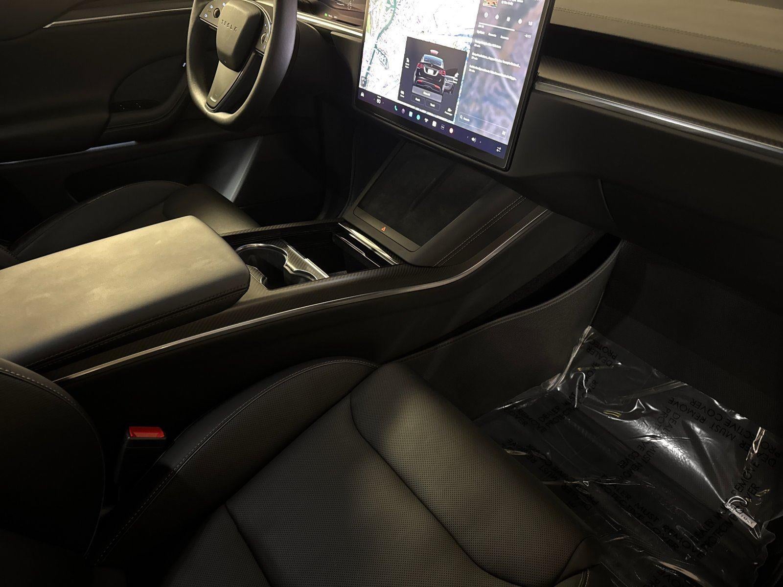 2024 Tesla Model X Plaid