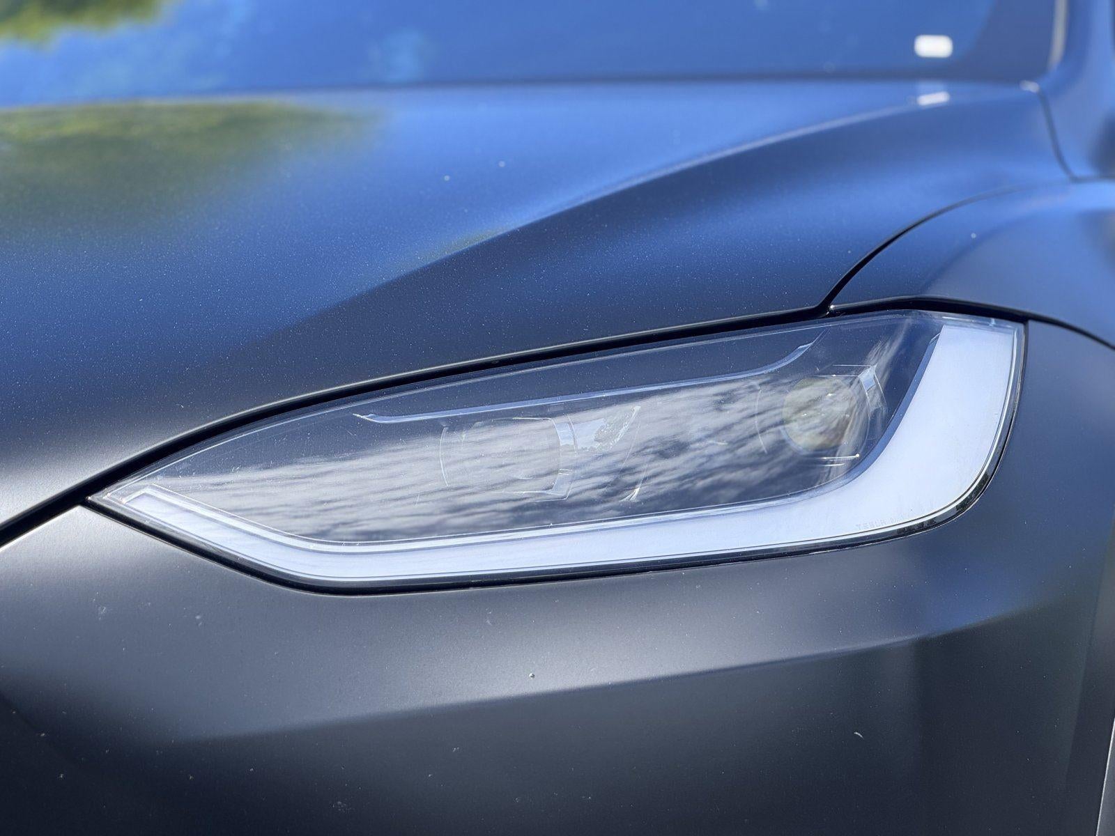 2024 Tesla Model X Plaid