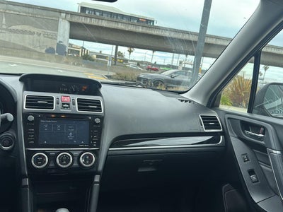 2018 Subaru Forester Touring