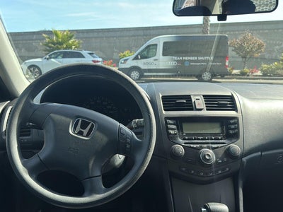 2005 Honda Accord Sdn LX