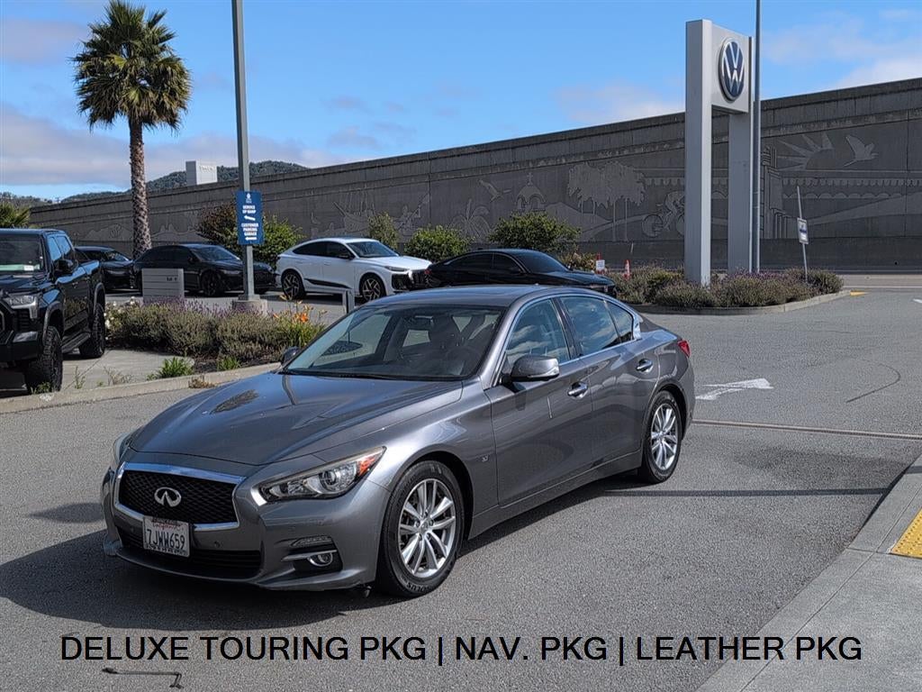 2015 INFINITI Q50 Premium