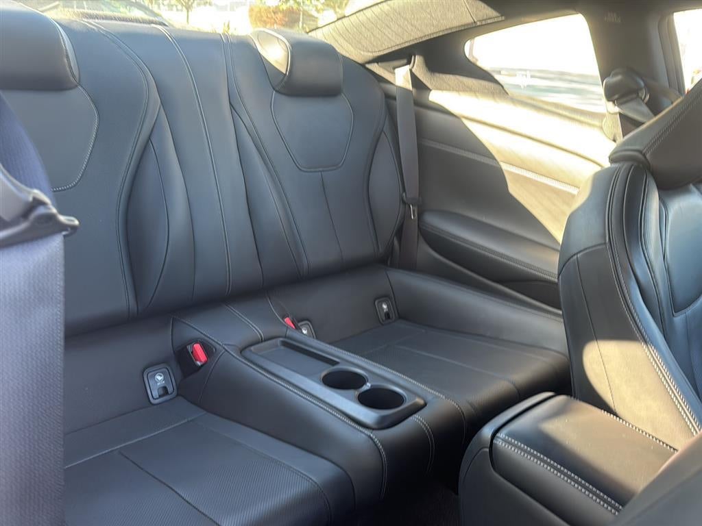 2017 INFINITI Q60 Sport