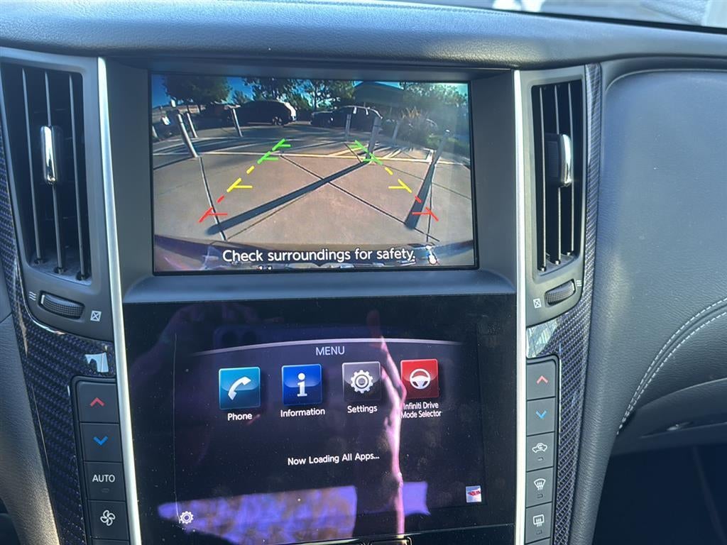 2017 INFINITI Q60 Sport