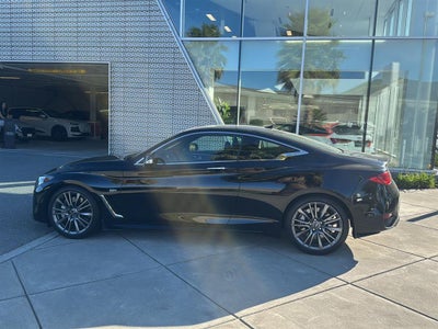 2017 INFINITI Q60 Sport