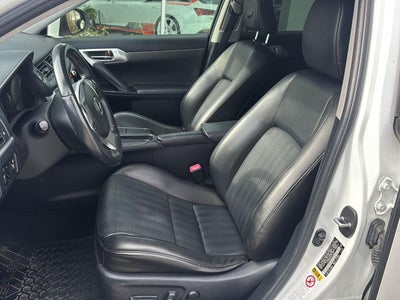 2013 Lexus CT 200h Hybrid