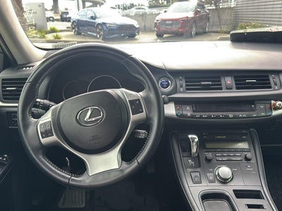 2013 Lexus CT 200h Hybrid