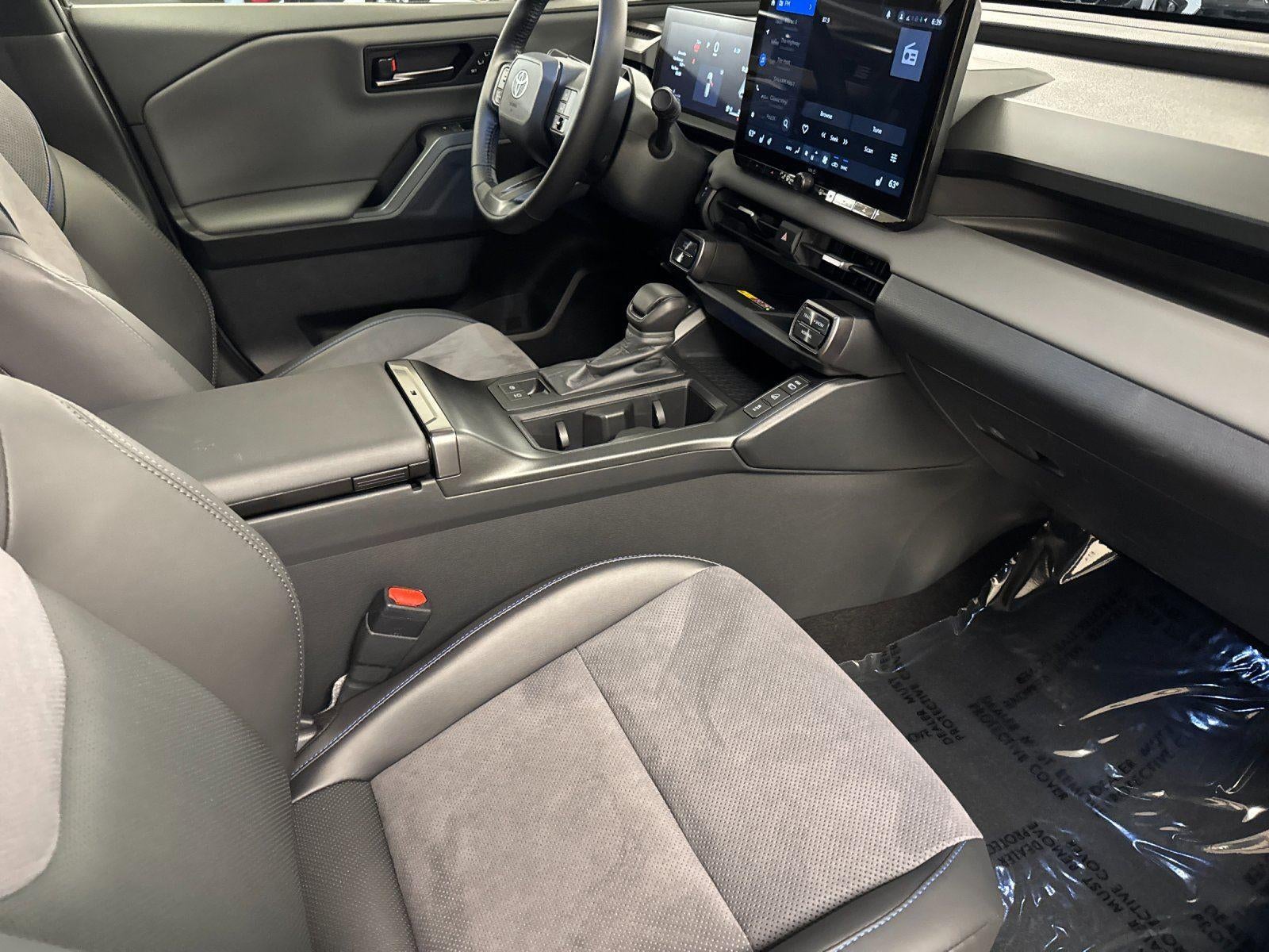 2026 Toyota RAV4 XSE