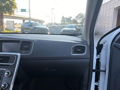 2016 Volvo S60 Inscription T5 Drive-E Premier