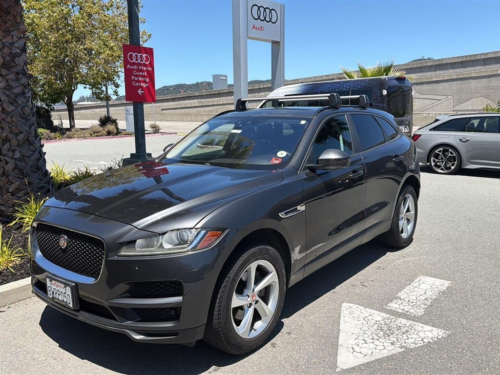 2018 Jaguar F-PACE 25t Premium