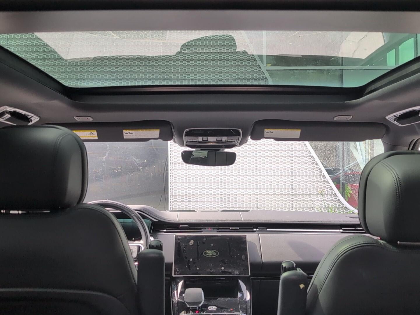 2025 Land Rover Range Rover Sport SE