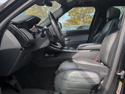 2025 Land Rover Range Rover Sport SE