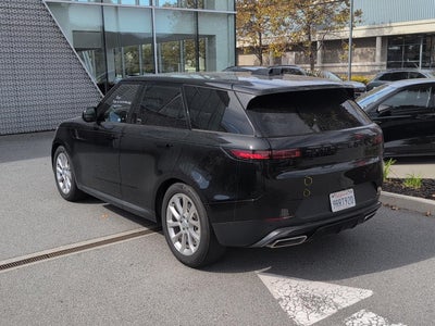 2025 Land Rover Range Rover Sport SE