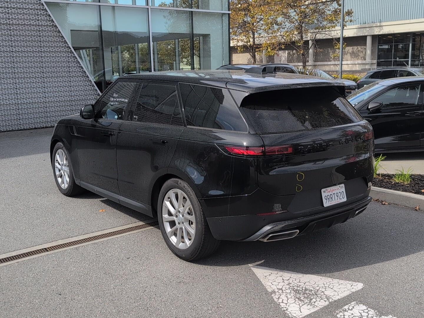 2025 Land Rover Range Rover Sport SE