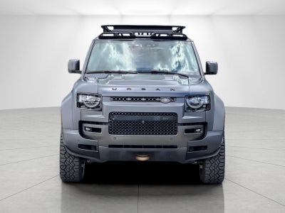 2025 Land Rover Defender OCTA Edition One Urban WideTrack