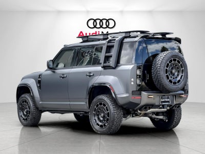 2025 Land Rover Defender OCTA Edition One Urban WideTrack